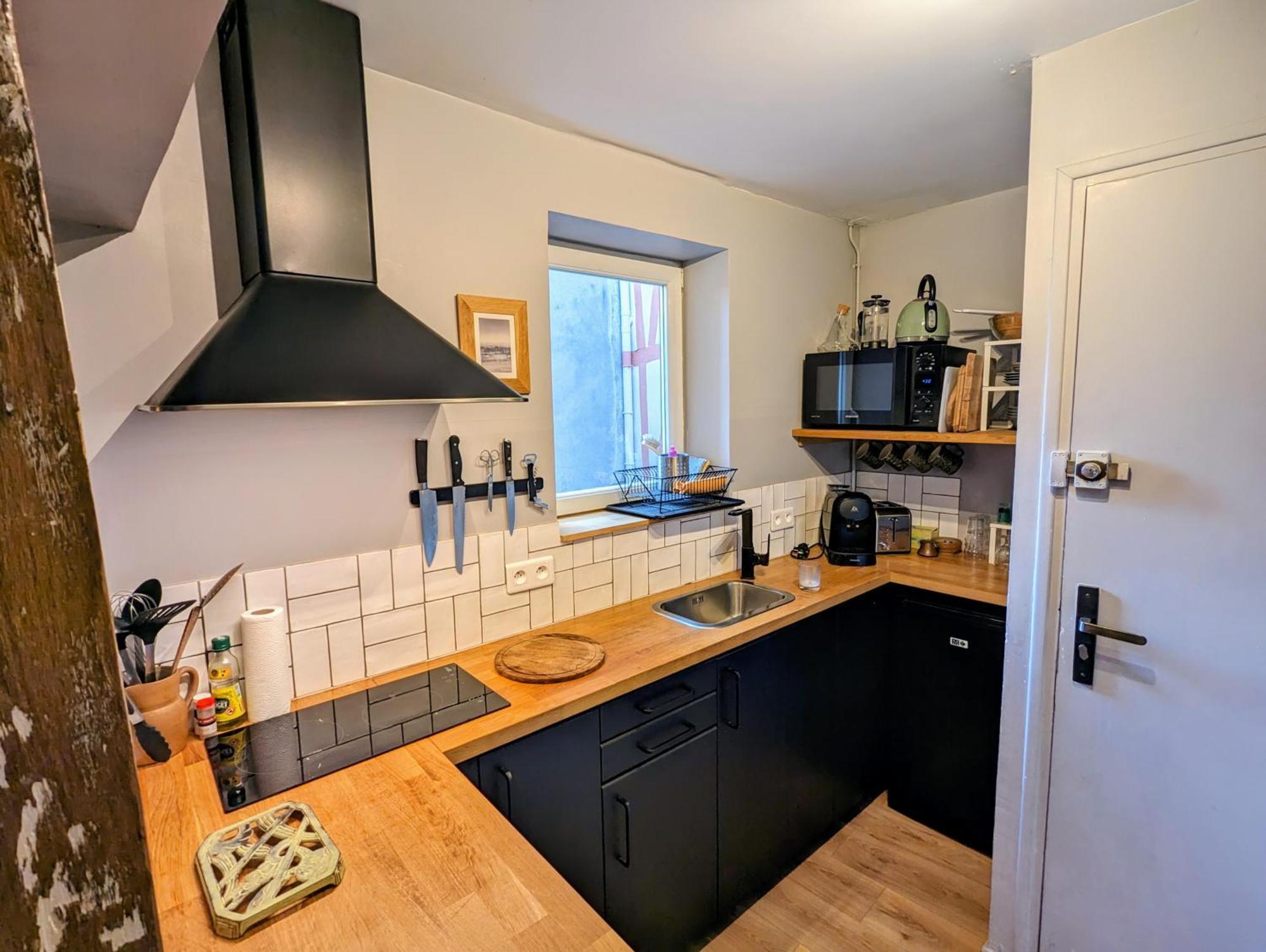 Artist Home - City Center - Bathtub - Terrasse - Full Appartment Rouen Buitenkant foto