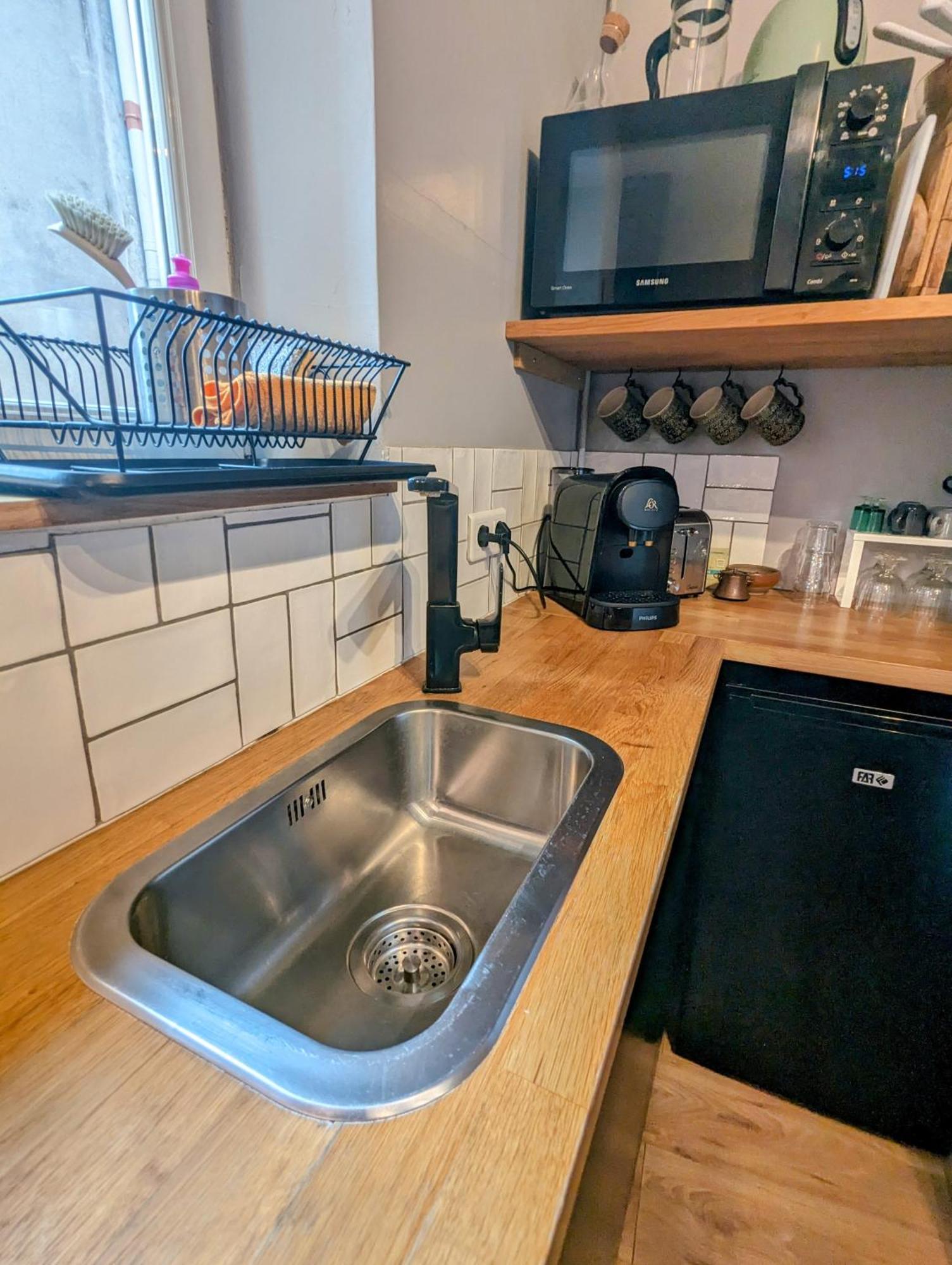 Artist Home - City Center - Bathtub - Terrasse - Full Appartment Rouen Buitenkant foto